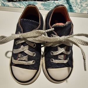 Blue glitter Converse, with Coral glitter.